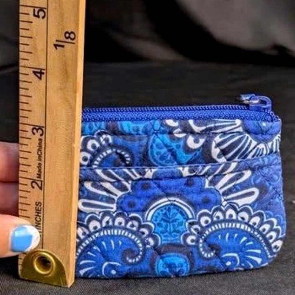 Vera Bradley ~ Quilted Cotton ~ Coin Purse Pouch ~ Blue Tapestry Retired Pattern - Picture 5 of 10